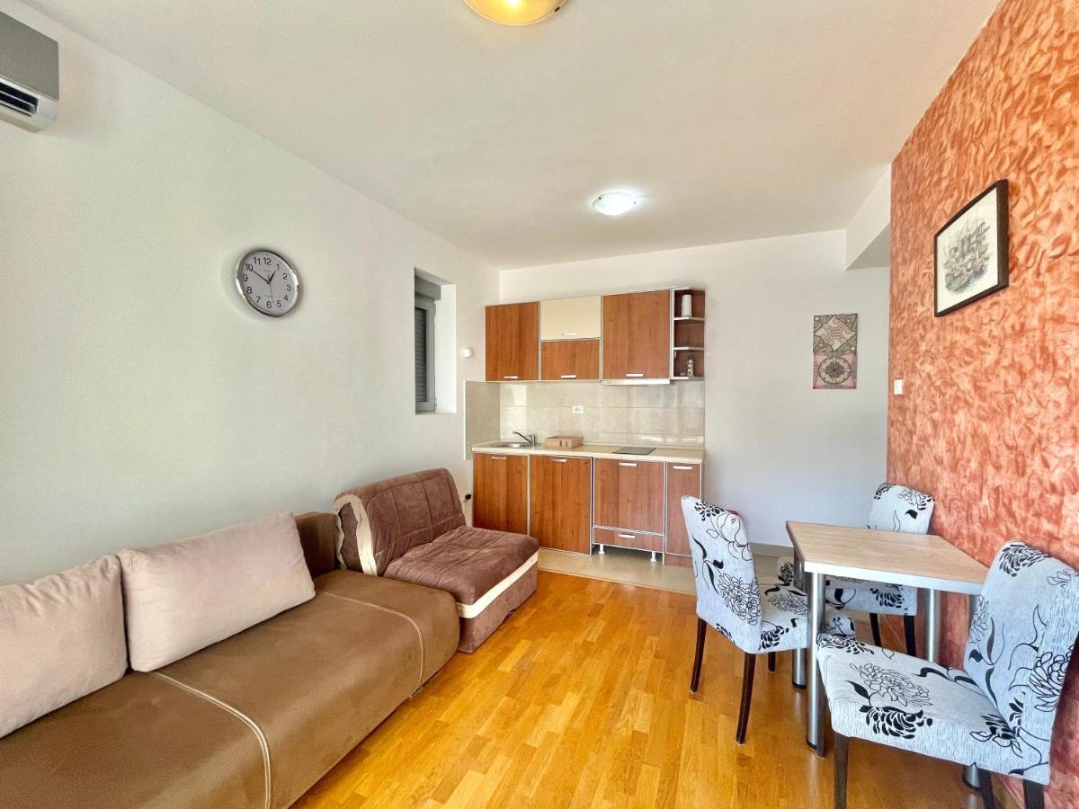 Comfort Apartments Aleksic Budva Eksteriør billede